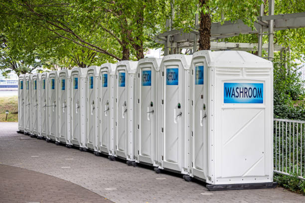 Best Portable bathroom rental  in Robersonville, NC